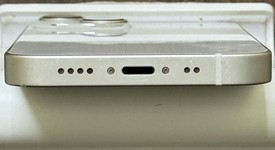 Good
													Apple iPhone 13 Mini - Unlocked, Starlight, 128 GB, A2481, photo 5 of 8