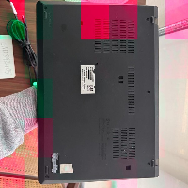 Lenovo Thinkpad T14s (1st Gen) - 256 GB, Black, 16 GB, Intel Core i7