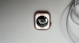 Good
													Apple Watch Series 10 42mm - Unlocked, Rose Gold, A3001 - Cellular, Aluminum, photo 4 of 8
