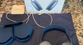 Used
													Apple AirPods Max - Sky Blue, photo 2 of 4