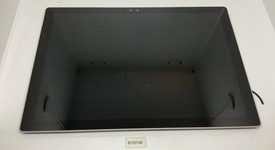 Good
													Microsoft Surface Pro 4 - 12.3 Inch - Wi-Fi, Black & Silver, 128 GB, 4 GB, photo 3 of 8