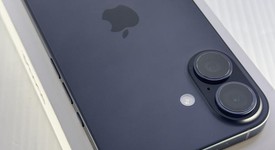 Mint
													Apple iPhone 16 - Verizon, Black, 128 GB, A3081, photo 4 of 9