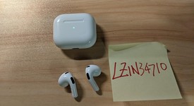 Used
													Apple AirPods 3rd Gen - Lightning Case, photo 1 of 7