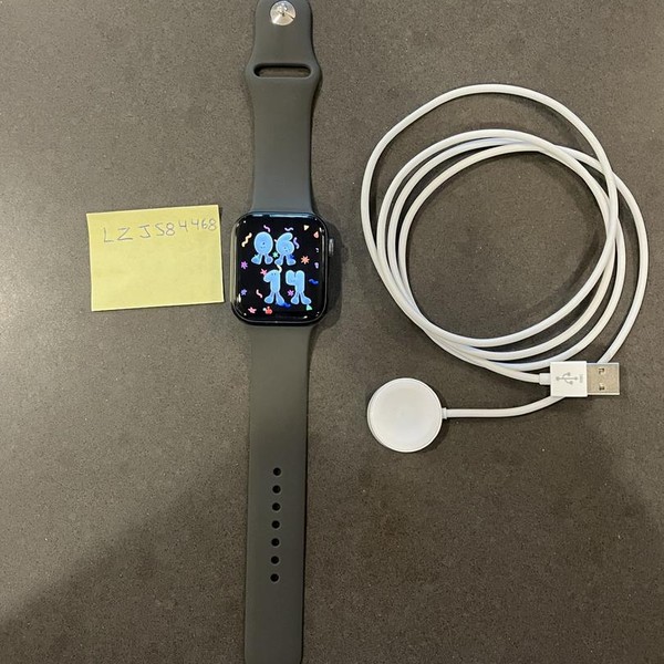 Apple Watch Series 6 44mm - Unlocked, Gray, A2294 - Cellular, Aluminum