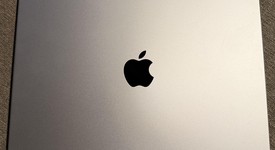 Good
													MacBook Pro Late 2023 (M3) - 14" - Apple M3, Silver, 512 GB, 16 GB, 10-core GPU, photo 3 of 7