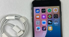 Mint
													Apple iPhone SE 3rd Gen 2022 - Unlocked, Midnight, 64 GB, A2595, photo 2 of 10