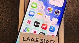 Mint
													Apple iPhone 15 Pro Max - Unlocked, White, 256 GB, A2849, photo 3 of 10