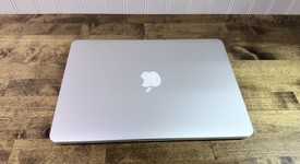 Good
													MacBook Pro 2015 (Retina) - 13" - Silver, 128 GB, 8 GB, photo 3 of 7