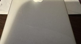 Good
													Apple iPhone SE 3rd Gen 2022 - T-Mobile, Starlight, 64 GB, A2595, photo 2 of 10