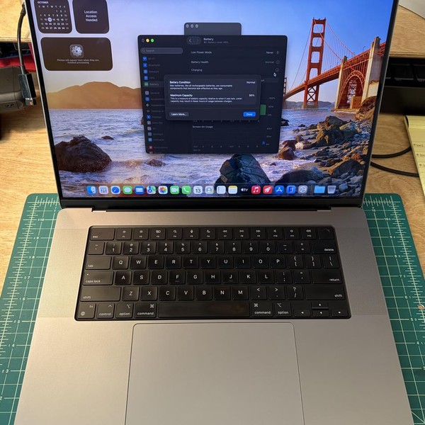 MacBook Pro 2023 - 16 inch - 512 GB, Gray, 16 GB, Apple M2 Pro 12-core