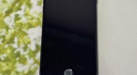 Good
													Apple iPhone SE 2nd Gen 2020 - Unlocked, Black, 64 GB, A2275, photo 1 of 8