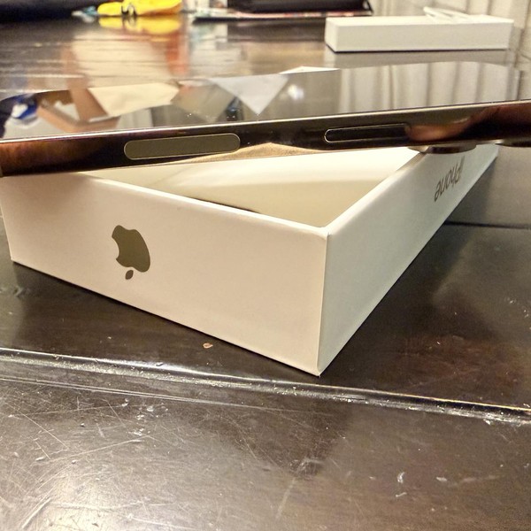 Apple iPhone 14 Pro - Verizon, 128 GB, Gold, A2650