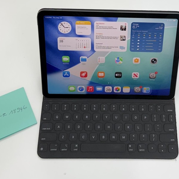Apple iPad Air (4th Gen) - Wi-Fi, 64 GB, Gray, A2316