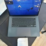 Mint MacBook Air 2024 (M3) - 15 inch - 256 GB, Midnight, 16 GB, Apple M3, 10-core GPU