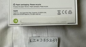 New
													Apple AirPods Pro 3, photo 2 of 7