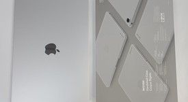 Mint
													MacBook Air 2023 - 15" - Apple M2, Silver, 512 GB, 8 GB, photo 2 of 12