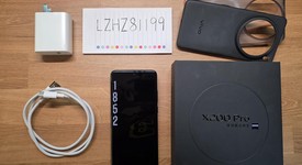 Mint
													Vivo X200 Pro - Unlocked Non-US, Black, 512 GB, 16 GB, photo 2 of 5