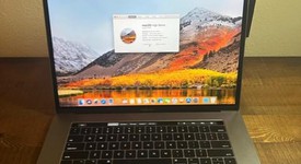 Good
													MacBook Pro 2017 (With Touch Bar) - 15" - I7, Gray, 512 GB, 16 GB, photo 1 of 12