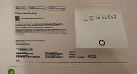 New
													MacBook Air 2025 (M4) - 13" - Apple M4, Silver, 512 GB, 16 GB, photo 3 of 3