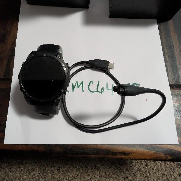 Garmin Fenix 8 - Carbon, AMOLED