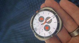 Good
													Samsung Galaxy Watch Ultra - Unlocked, Gray, SM-L705U, 47mm, photo 4 of 10