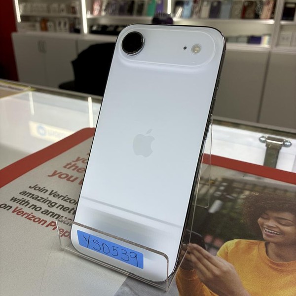 Apple iPhone Air - Unlocked, 256 GB, Sky Blue, A3260