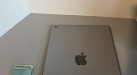 Good
													Apple iPad 6th Gen - Wi-Fi, Gray, 32 GB, A1893, photo 3 of 5