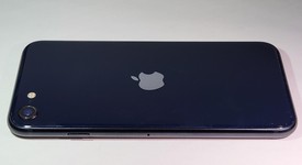 Good
													Apple iPhone SE 3rd Gen 2022 - AT&T, Midnight, 64 GB, A2595, photo 5 of 9