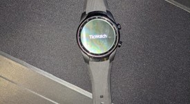 Mint
													TicWatch Pro 4G LTE - Verizon, photo 4 of 8