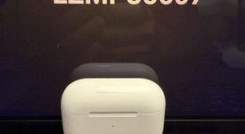 Used
													Apple AirPods Pro 2 - Lightning, photo 6 of 6