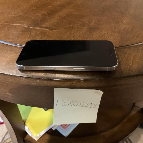 Apple iPhone 16 Pro - Unlocked, 256 GB, Natural, A3083