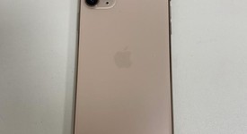 Good
													Apple iPhone 11 Pro Max - Unlocked, Gold, 256 GB, A2161, photo 2 of 5