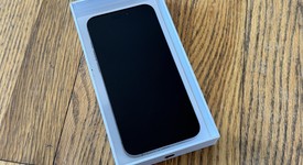 Mint
													Apple iPhone 15 Pro Max - Unlocked, Natural, 256 GB, A2849, photo 2 of 10