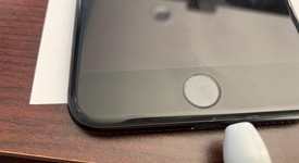 Good
													Apple iPhone 7 Plus - AT&T, Jet Black, 256 GB, 3 GB, A1661, photo 5 of 14