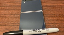 Fair
													Samsung Galaxy Z Flip4 5G - Unlocked, Custom, 256 GB, 8 GB, SM-F721U1, Bespoke Edition, photo 5 of 5
