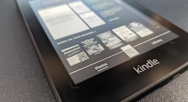Mint
													Amazon Kindle Paperwhite 10th Gen - Amazon, 32 GB, photo 2 of 13