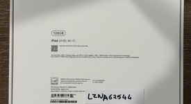 New
													Apple iPad 11th Gen - Wi-Fi, Silver, 128 GB, A3354, photo 2 of 2