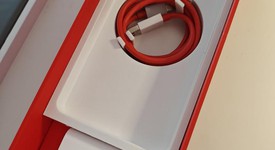 Good
													OnePlus 8 Pro - Unlocked, Blue, 256 GB, 12 GB, IN2025, photo 3 of 12