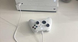 Good
													Xbox Series S (2020) - White, 512 GB, photo 2 of 9
