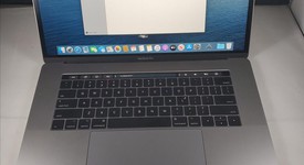 Good
													MacBook Pro 2017 (With Touch Bar) - 15" - I7, Gray, 512 GB, 16 GB, photo 1 of 14