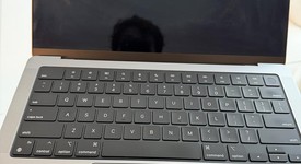 Mint
													MacBook Pro 2021 - 14" - Apple M1 Max, Silver, 2 TB, 32 GB, photo 2 of 10