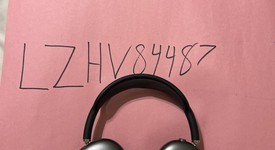 Used
													Apple AirPods Max - Gray, photo 1 of 4