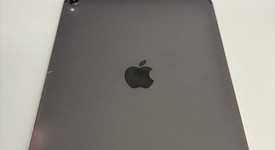 Fair
													Apple iPad Pro 11" 2018 - Unlocked, Gray, 256 GB, A2013, photo 4 of 8