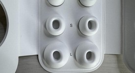 Used
													Apple AirPods Pro 2 - Lightning, photo 5 of 6