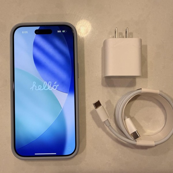 Apple iPhone Air - Unlocked, 256 GB, Sky Blue, A3260