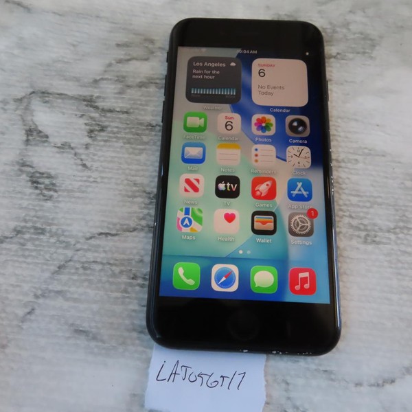 Apple iPhone SE 3rd Gen 2022 - Unlocked, 64 GB, Midnight, A2595