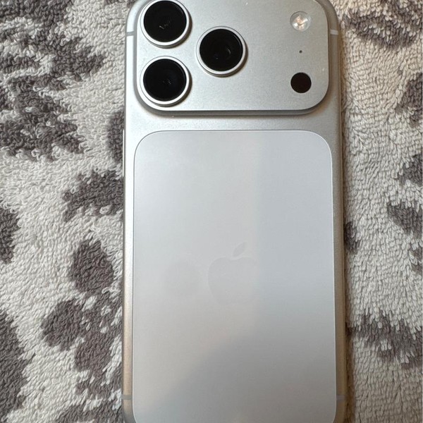 Apple iPhone 17 Pro - Unlocked, Silver, 256 GB, A3256