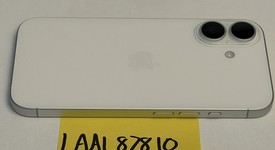 Mint
													Apple iPhone 16 - Unlocked, White, 128 GB, A3081, photo 3 of 8