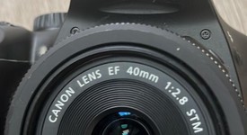 Mint
													Canon EOS Rebel T2i, photo 5 of 8