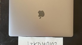 Good
													MacBook Air 2020 - 13" - Apple M1, Gray, 256 GB, 8 GB, photo 1 of 16